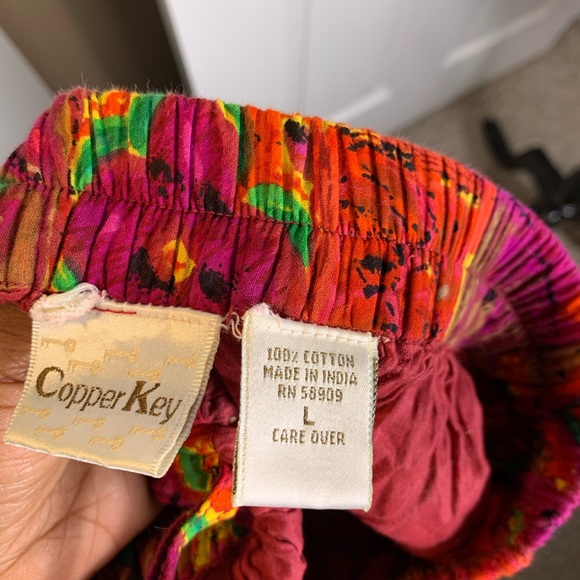 Multi Color Skirt - Picture 3 of 3